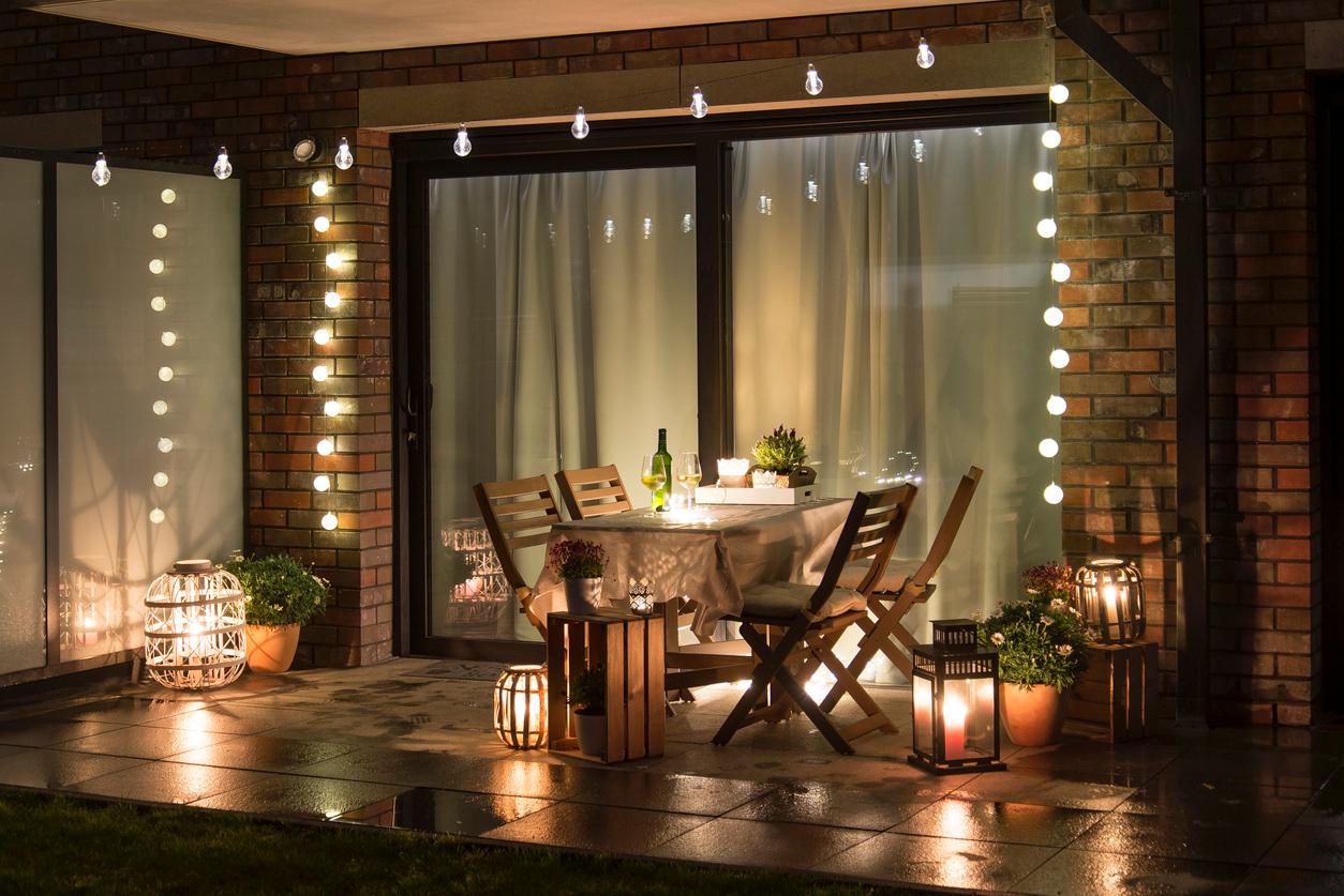  Zunehmend entdecken Eigenheimbesitzer Licht als Gestaltungsmittel für den Garten.